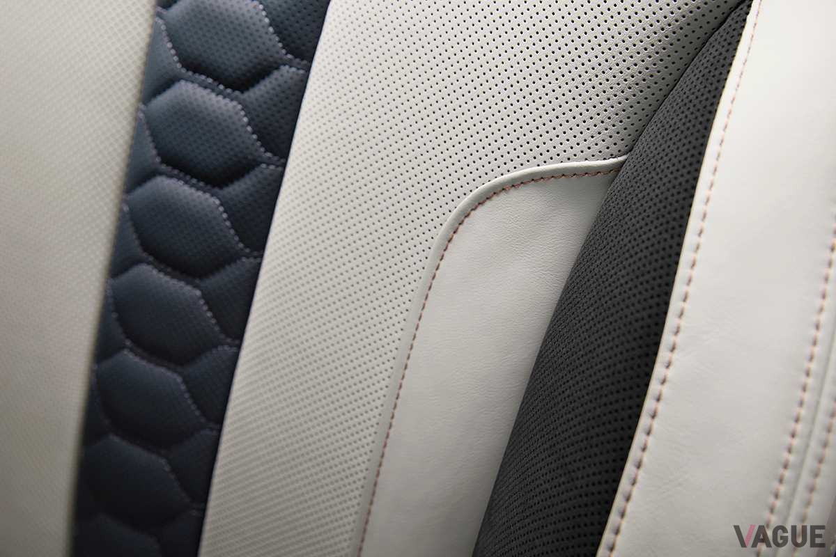 BMW「X5Mファーストエディション」のシート素材