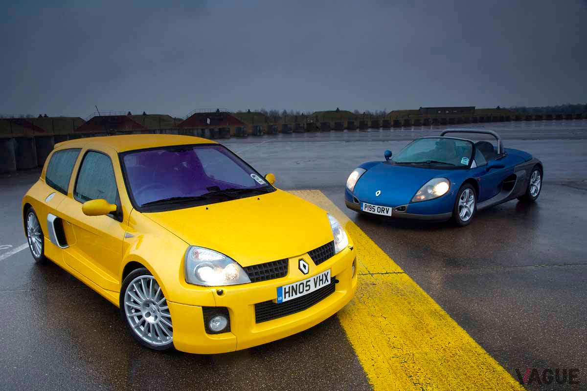 「クリオ ルノースポールV6」フェイズ2（後期型）と、「ルノースポールスパイダー」