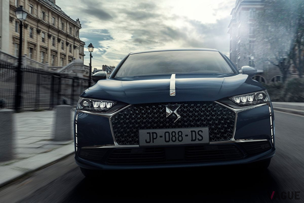 DSのフラッグシップセダン「DS9 E-TENSE」の走り