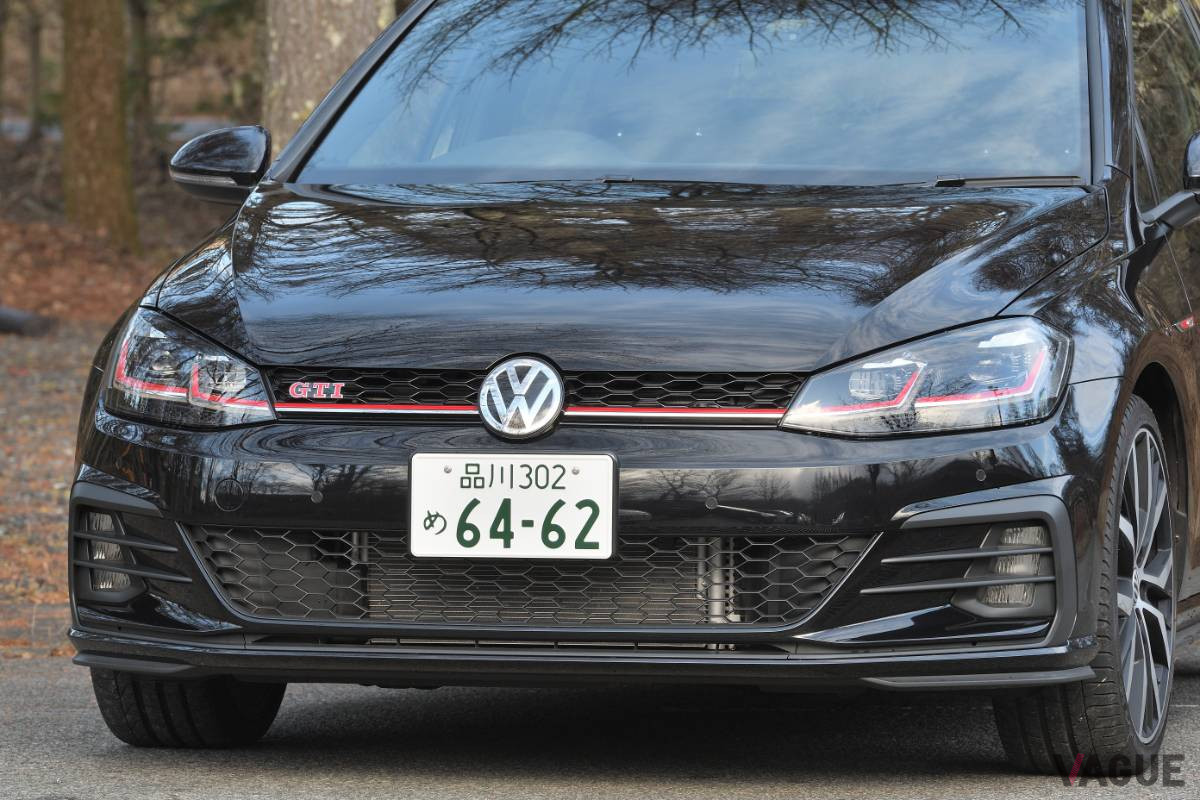 VW「ゴルフGTIパフォーマンス」のフロントマスク