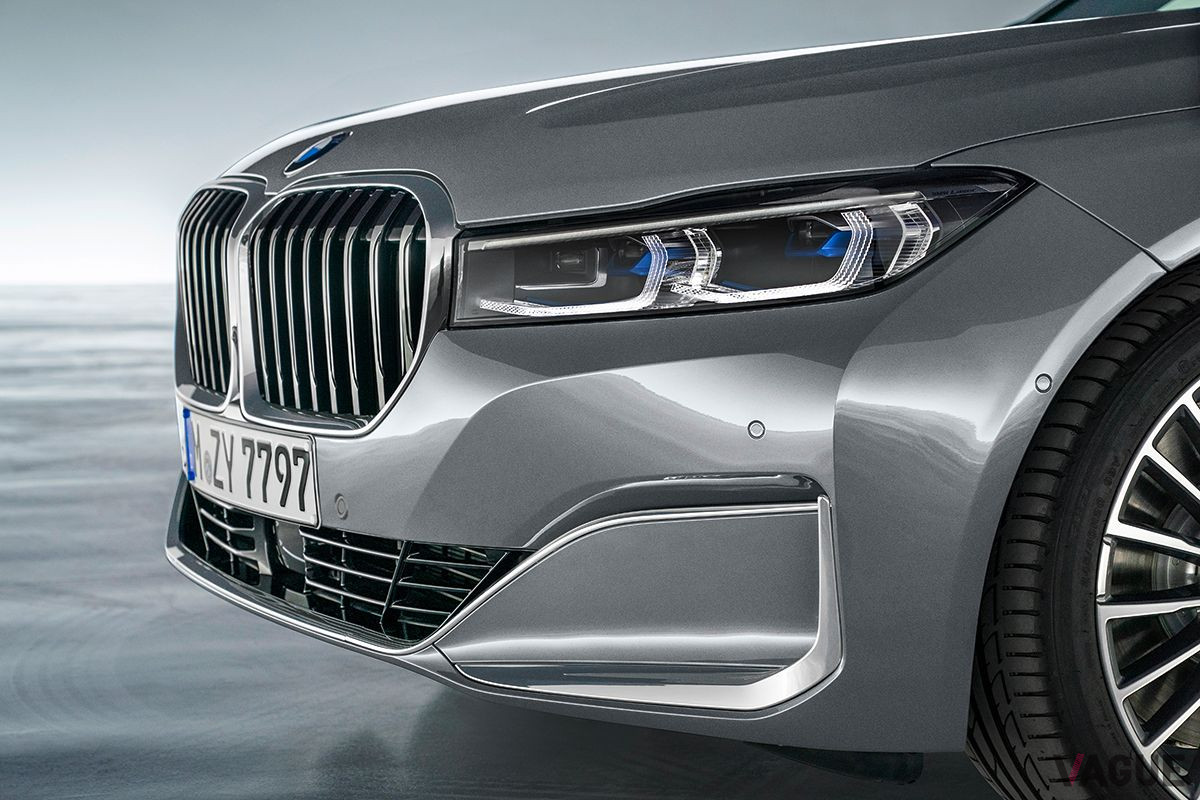 BMWの限定車「7シリーズ ピュア・メタル・エディション」のベースとなる750Li xDrive Exellence