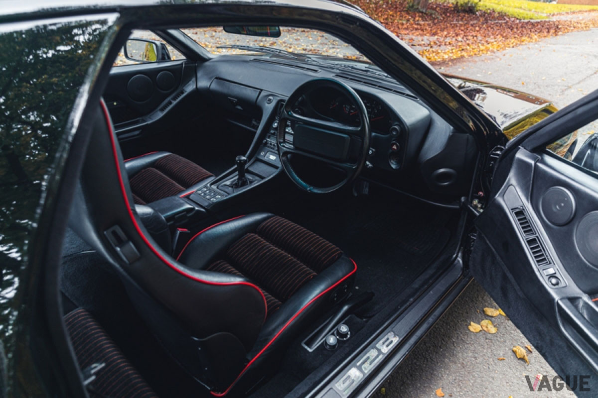 約1815万円で落札されたポルシェ「928 S4 マニュアル」（C）SILVERSTONE AUCTIONS