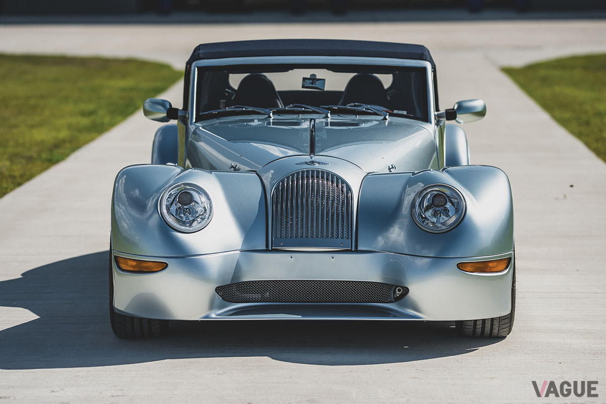 約1165万円で落札されたモーガン「エアロ8」（C）2020 Courtesy of RM Sotheby's