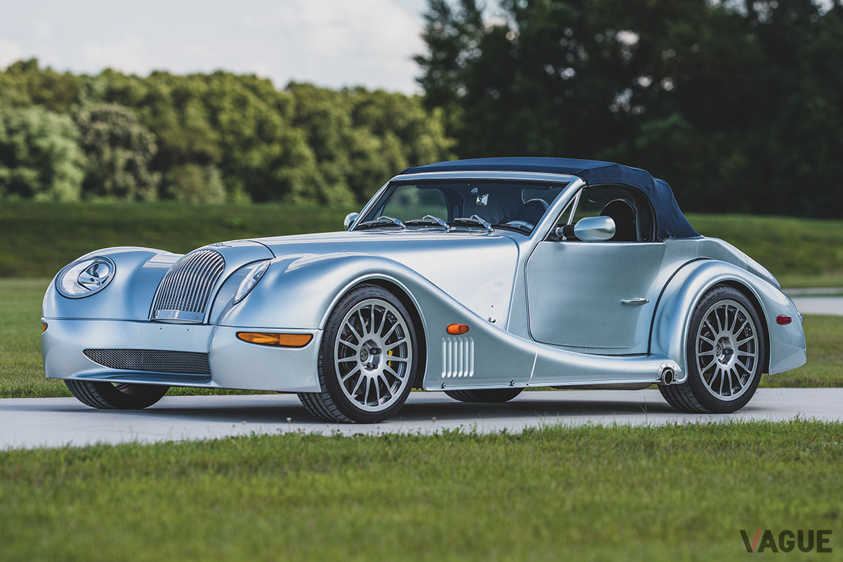 約1165万円で落札されたモーガン「エアロ8」（C）2020 Courtesy of RM Sotheby's