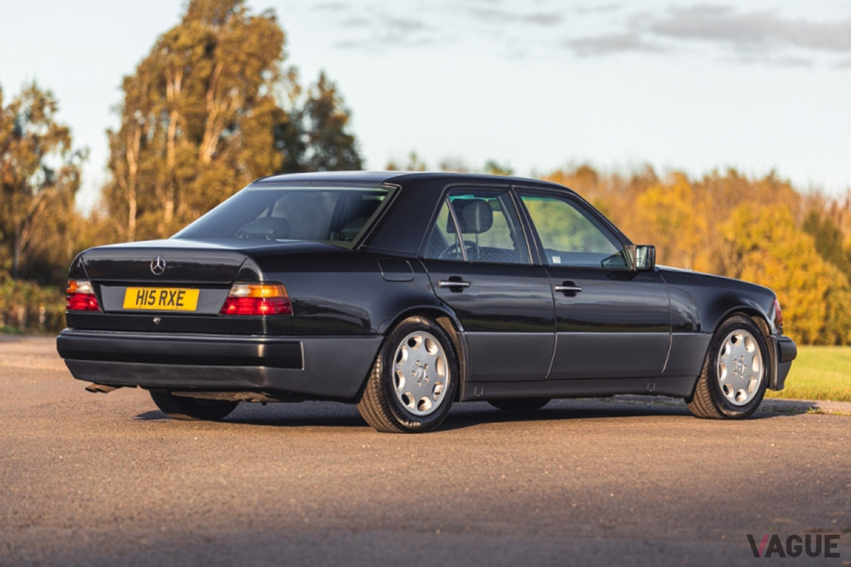 1992年式、走行距離12万km強のメルセデス・ベンツ「500E」は流札となった（C）SILVERSTONE AUCTIONS