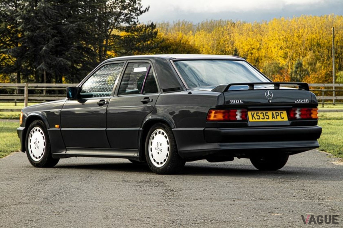 約395万円で落札されたメルセデス・ベンツ「190E 2.5 コスワース」（C）SILVERSTONE AUCTIONS