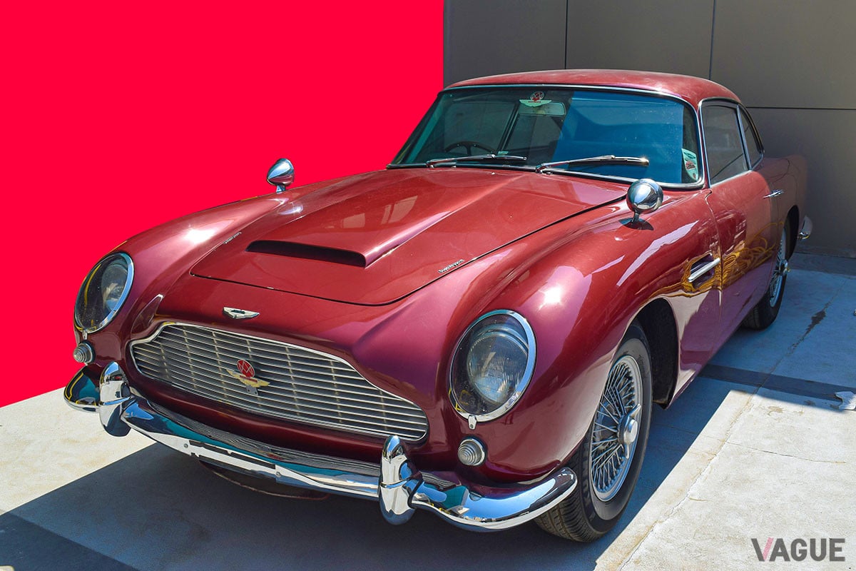 レストアベースでも約5500万円で落札！ ボンドカーは「DB4」「DB5