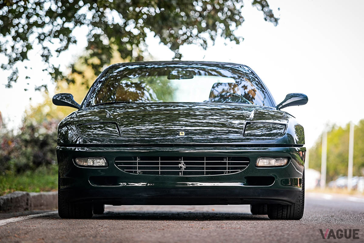 約893万円で落札されたフェラーリ「456 GT」（C）2020 Courtesy of RM Sotheby's