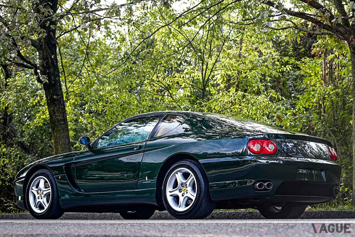 約893万円で落札されたフェラーリ「456 GT」（C）2020 Courtesy of RM Sotheby's