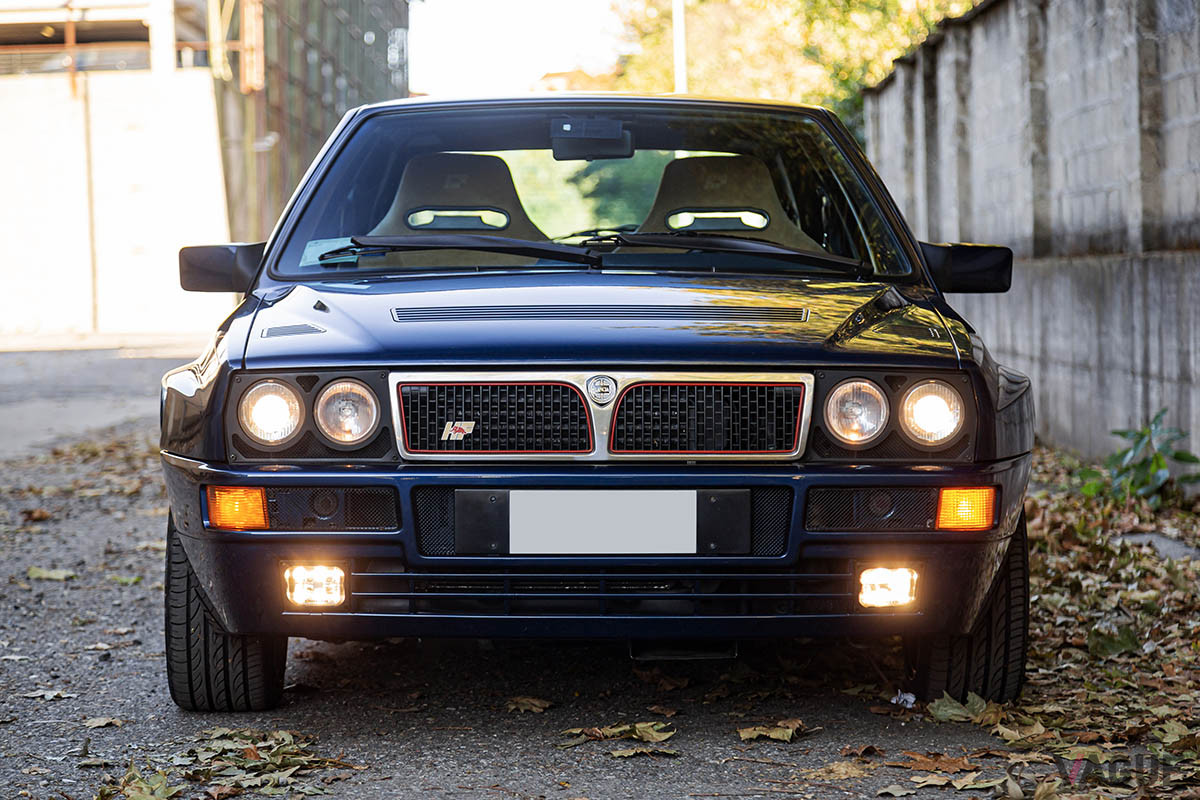 約1180万円という高値で落札されたランチア「デルタHFインテグラーレ エヴォルツィオーネII」（C）2020 Courtesy of RM Sotheby's