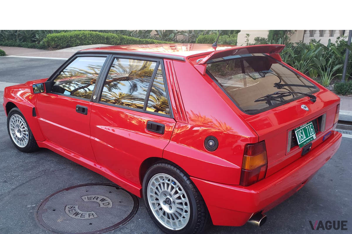 約730万円−830万円で継続販売中のランチア「デルタHFインテグラーレ エヴォルツィオーネ」（C）2020 Courtesy of RM Sotheby's