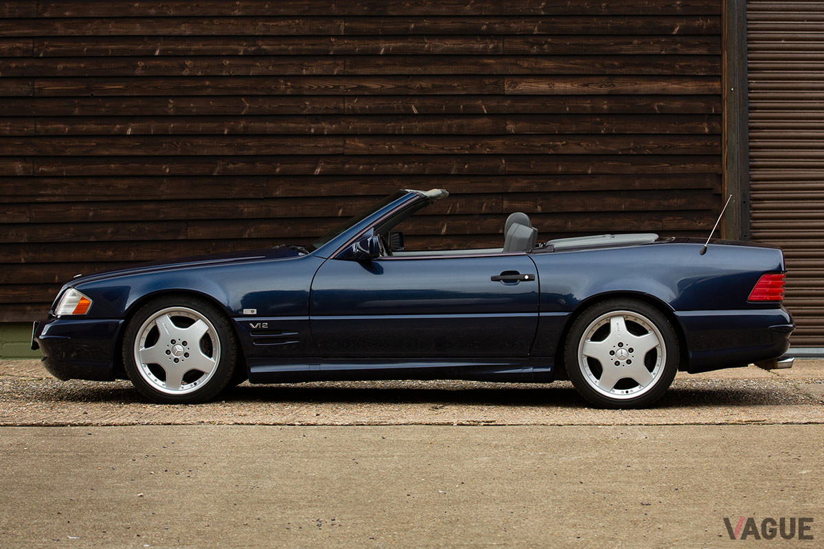 約1600万円で落札されたメルセデス・ベンツ「SL70AMG」（C）2020 Courtesy of RM Sotheby's
