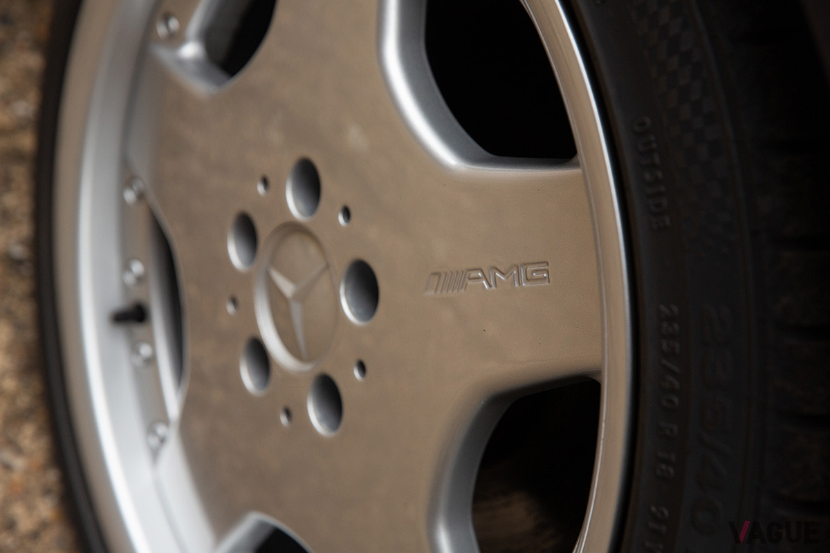 約1600万円で落札されたメルセデス・ベンツ「SL70AMG」（C）2020 Courtesy of RM Sotheby's