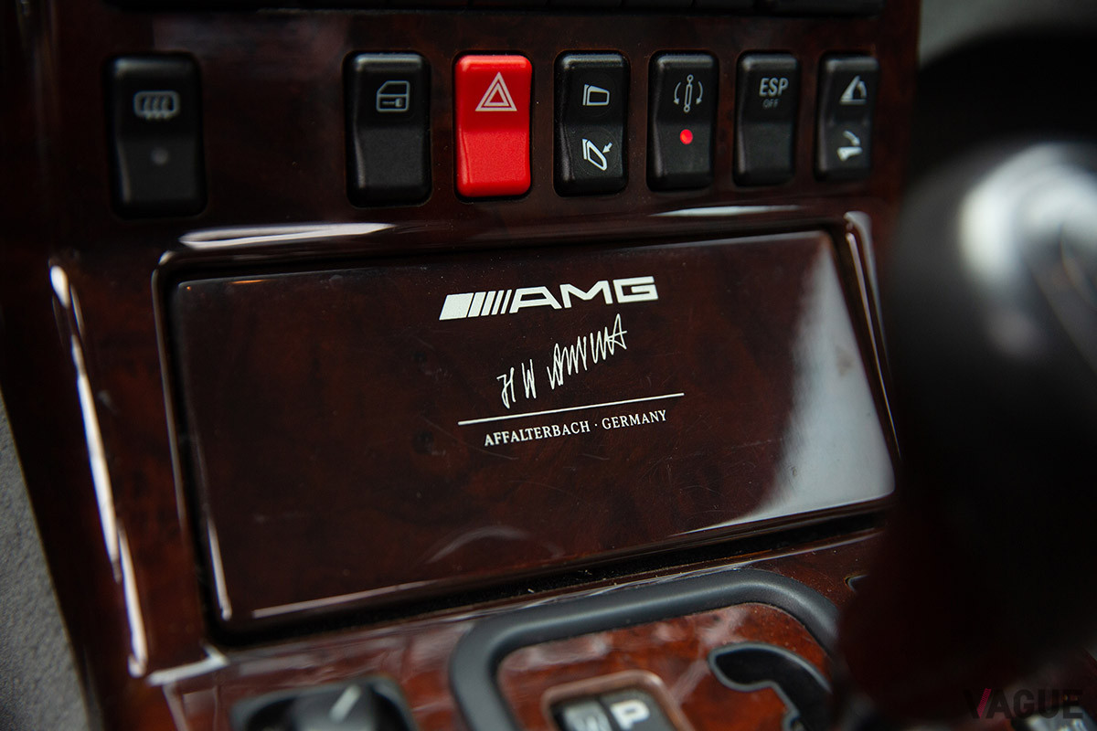 約1600万円で落札されたメルセデス・ベンツ「SL70AMG」（C）2020 Courtesy of RM Sotheby's
