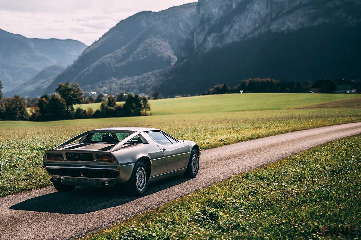 およそ740万円で落札されたマセラティ「メラクSS」（C）2020 Courtesy of RM Sotheby's