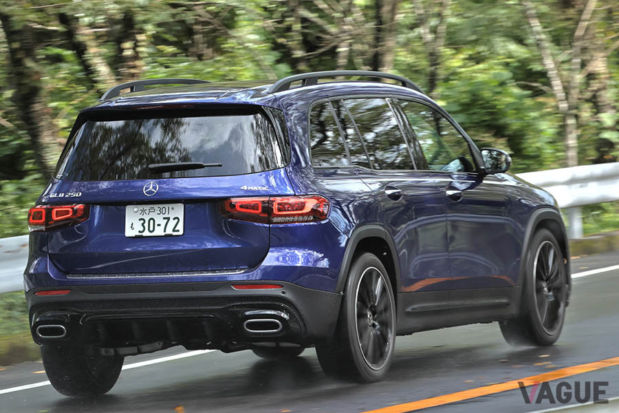 2020年6月25日に発表されたニューモデル、メルセデス・ベンツ「GLB」。3列シートが特徴だ