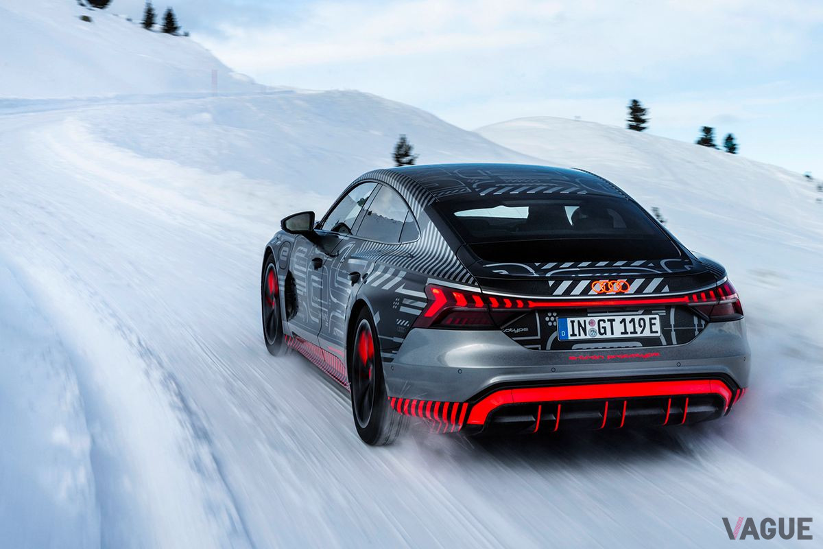 アウディ「e-tron GTコンセプト」走行テストの様子