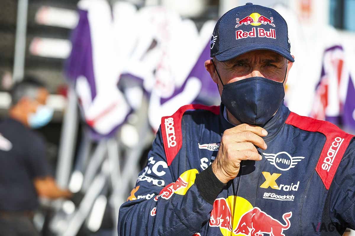 Xレイド・MINI・JCWチームのステファン・ペテランセル選手は今回で14回目のダカールラリー制覇となった