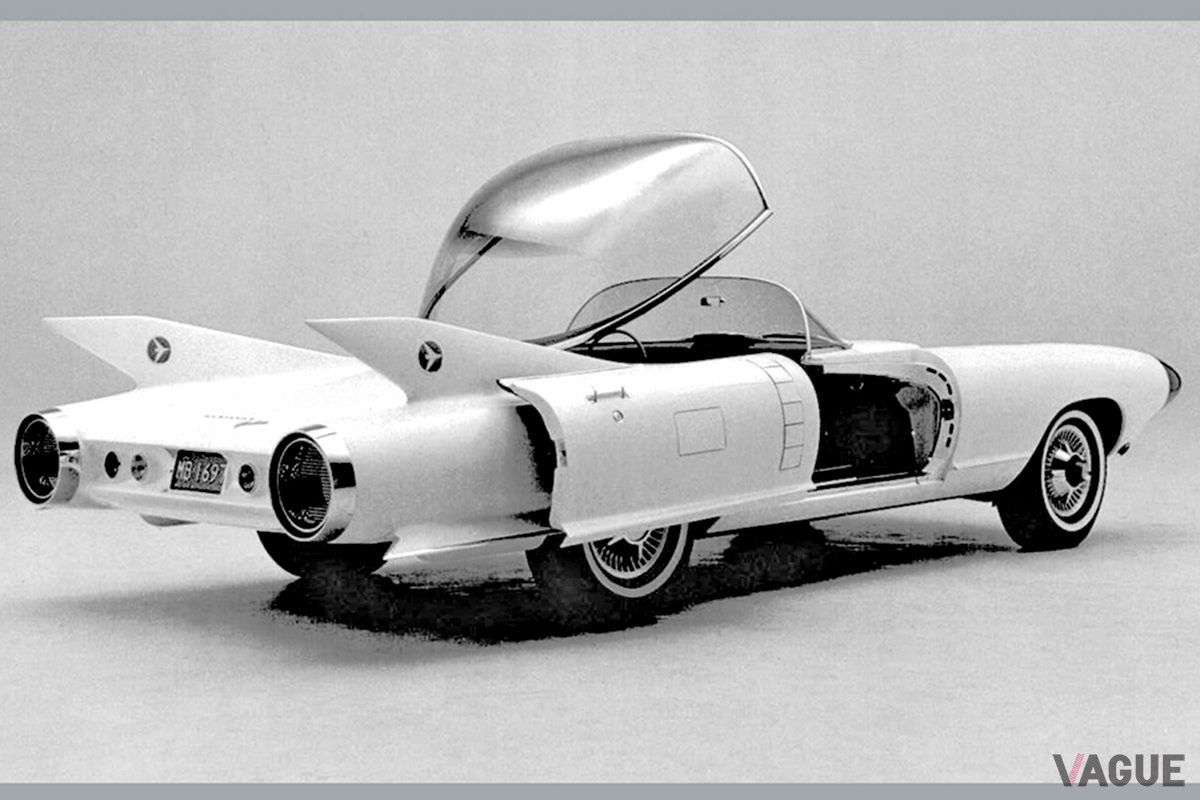 コンセプトカーの1956年製キャデラック「サイクロン1」