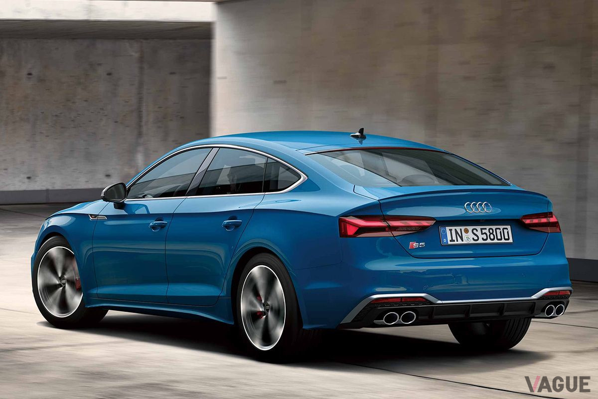 アウディ改良新型「S5スポーツバック」