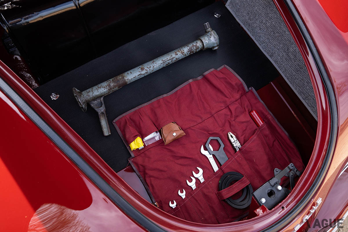 およそ3400万円で落札されたポルシェ「356クーペbyロイター」（C）2020 Courtesy of RM Sotheby's