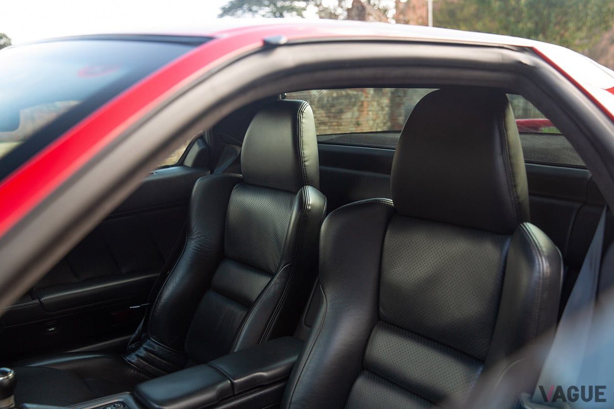 約1410万円−1770万円で販売中のホンダ「NSX」。内外装と共にコンディションよく保たれている（C）2020 Courtesy of RM Sotheby's