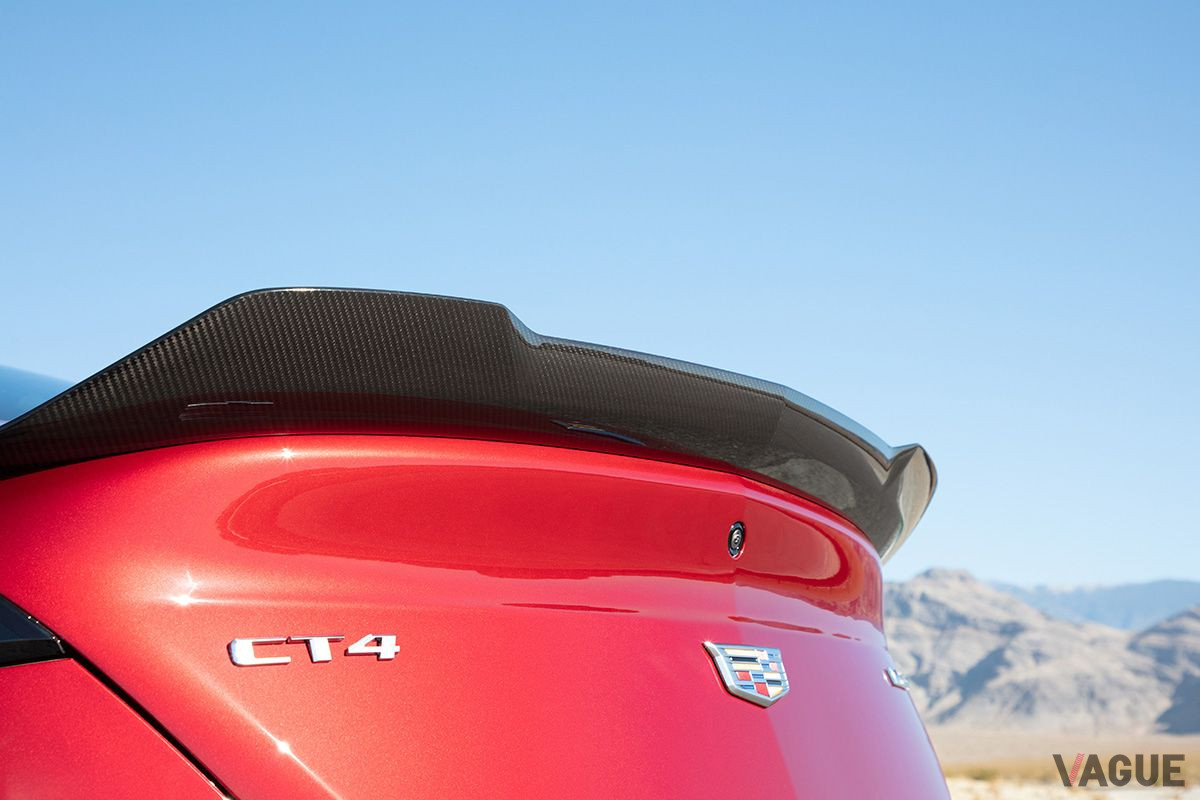 キャデラック「CT4−Vブラックウイング」のディテール