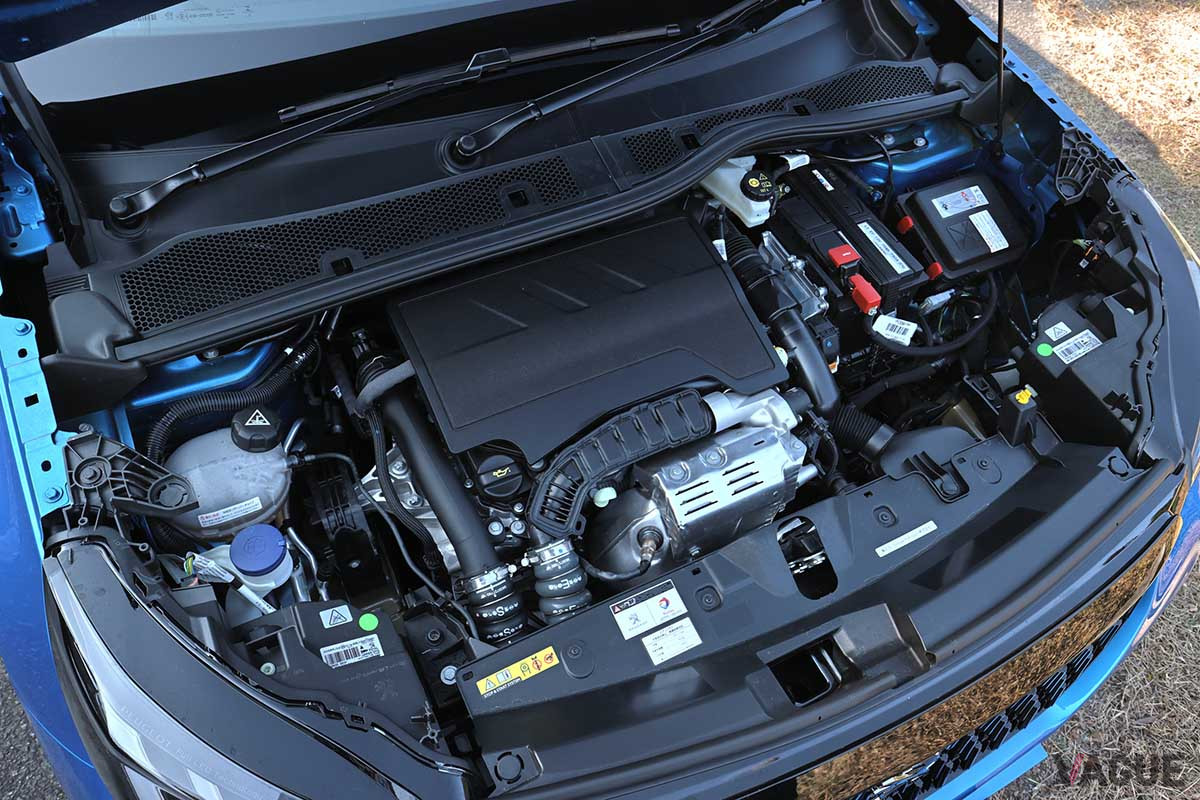 プジョー新型「2008　GT」の1.2リッター直列3気筒ターボ「ピュアテック」エンジン