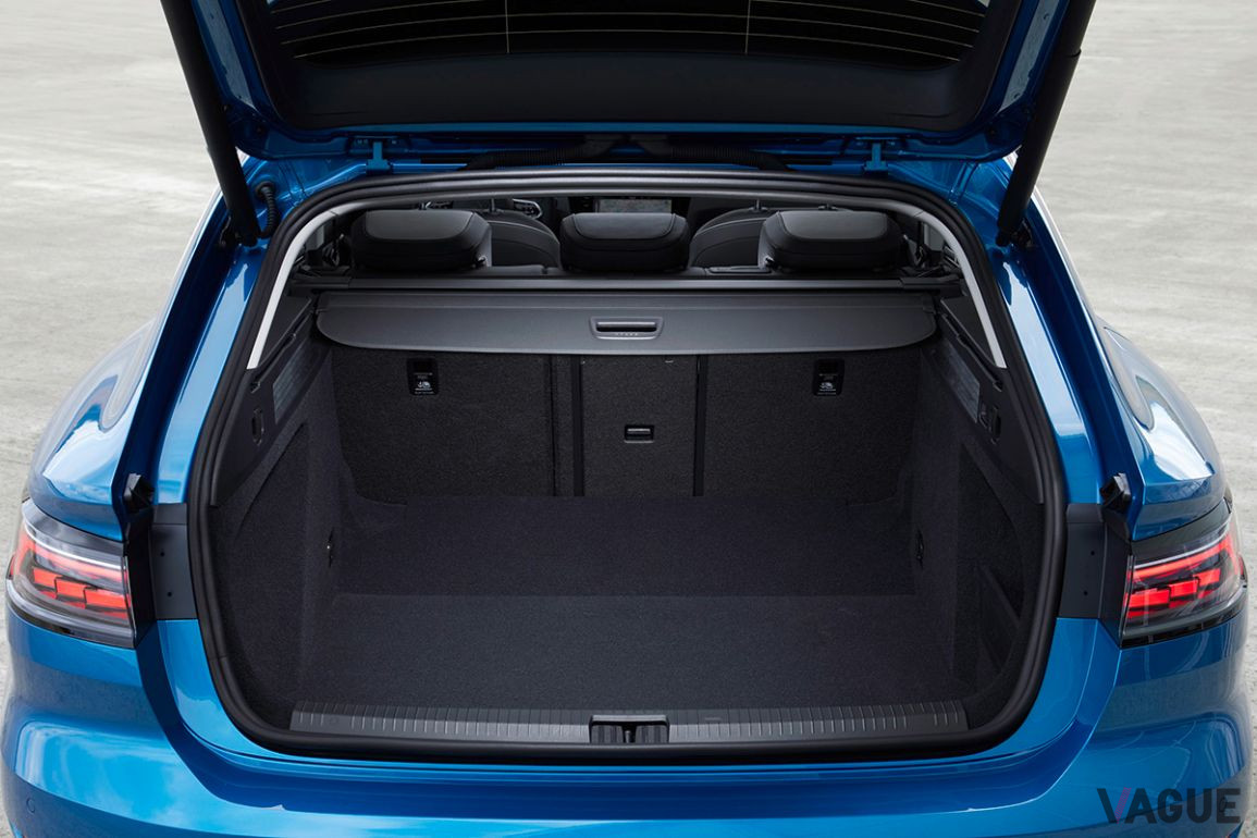 VW新型「アルテオン・シューティングブレーク」の荷室