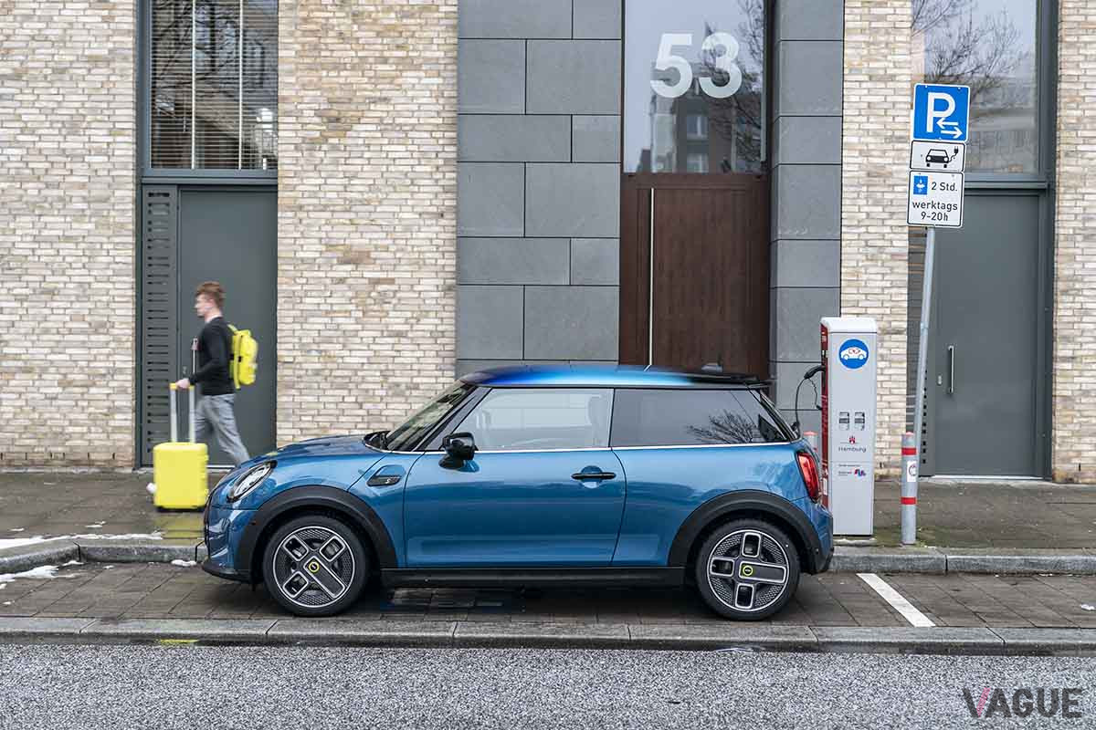 改良新型「ミニクーパーSE」