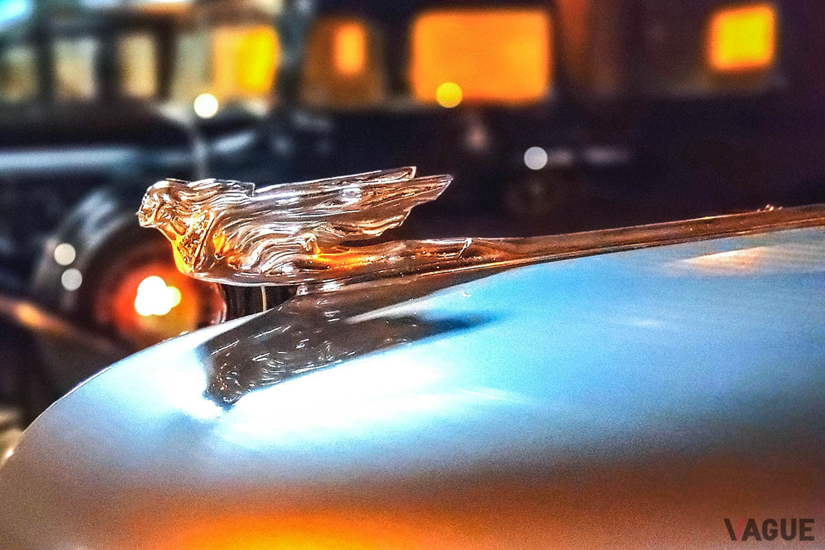 戦前型キャデラックの「フライングゴッデス」