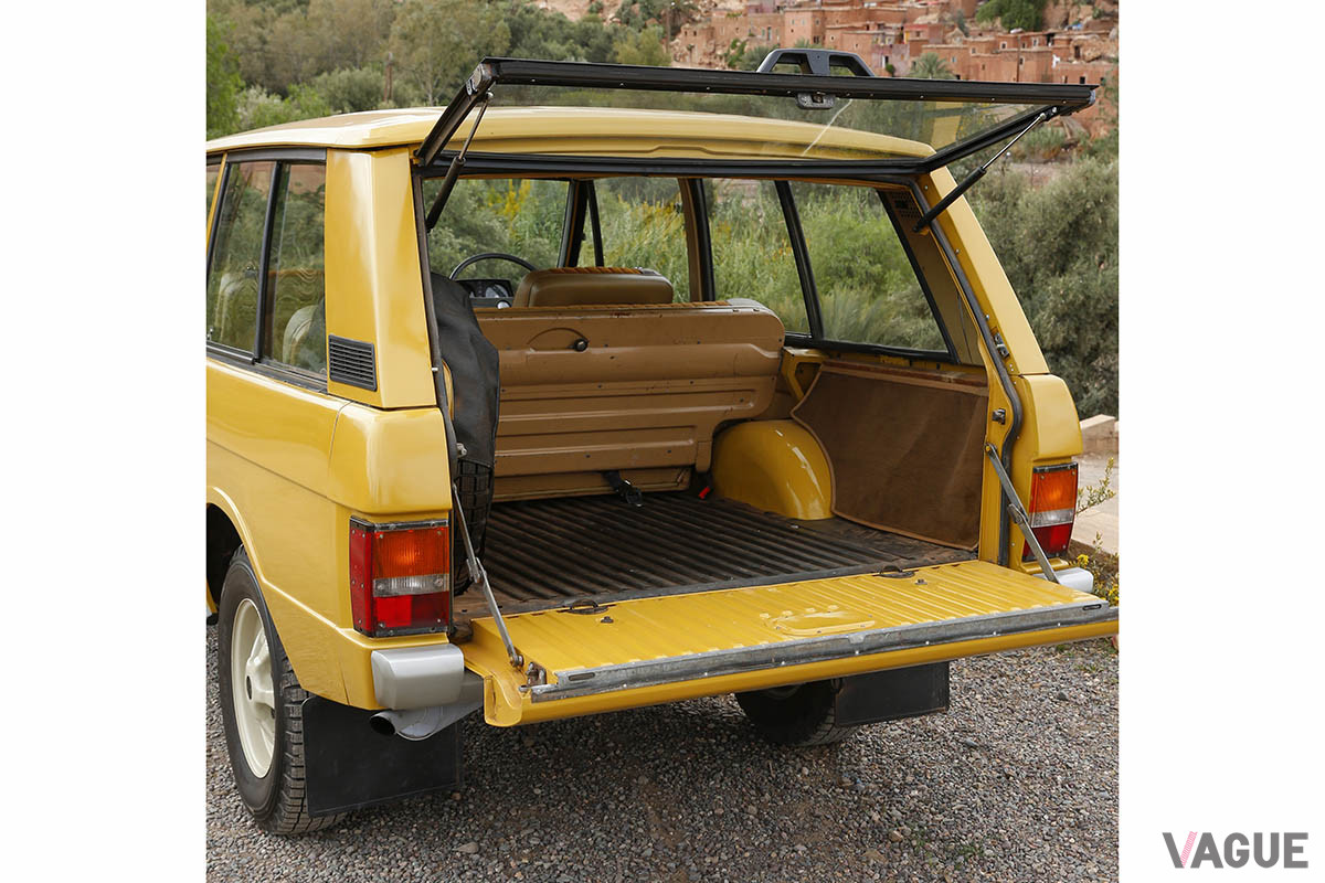 1992年以降のモデルはエアサスペンションを搭載している。搭乗者や荷物が乗っている際、車体を水平に調節する機能が付く（C）JAGUAR LAND ROVER