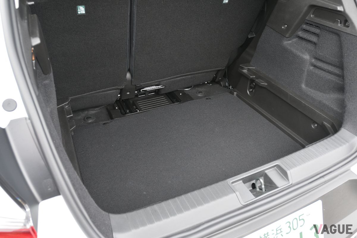 後席を一番前にすると荷室容量は536リッター