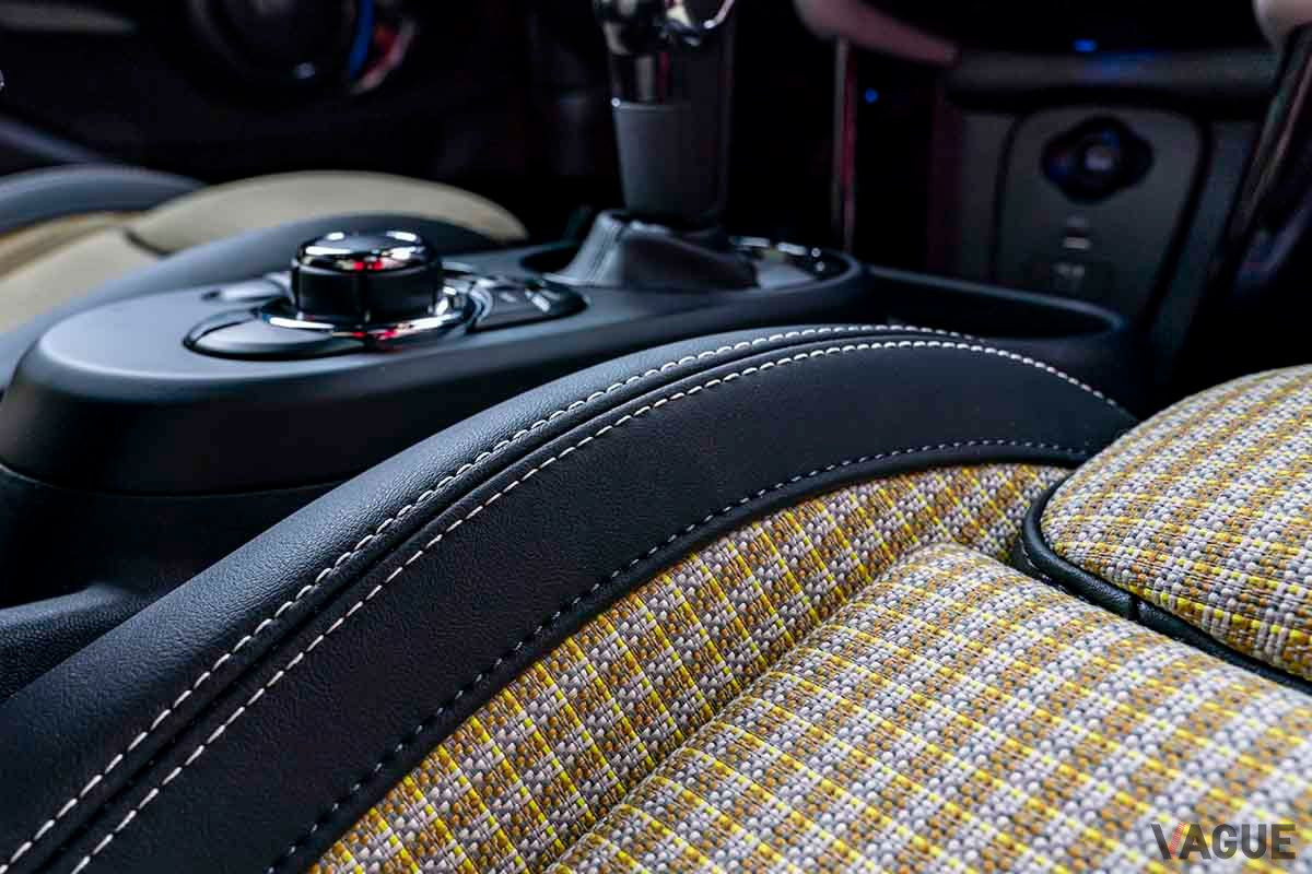 改良新型「MINI5ドア」のシート素材