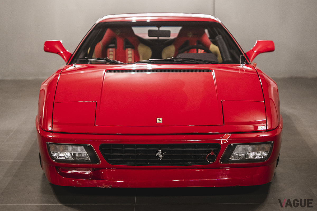 フェラーリ「348GTコンペティツィオーネ」のレース参戦用モデルは、ミケロットによって11台が製作されたといわれている（C）2021 Courtesy of RM Sotheby's