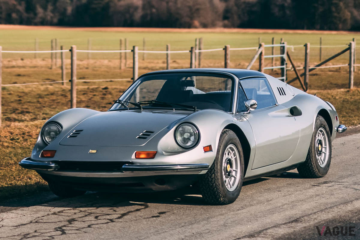 フェラーリのセカンドラインとして作られた「ディノ」だが、いまやスーパーカーブーム時代のヒーロー「512BB」よりも高額なプライスとなった（C）2021 Courtesy of RM Sotheby's