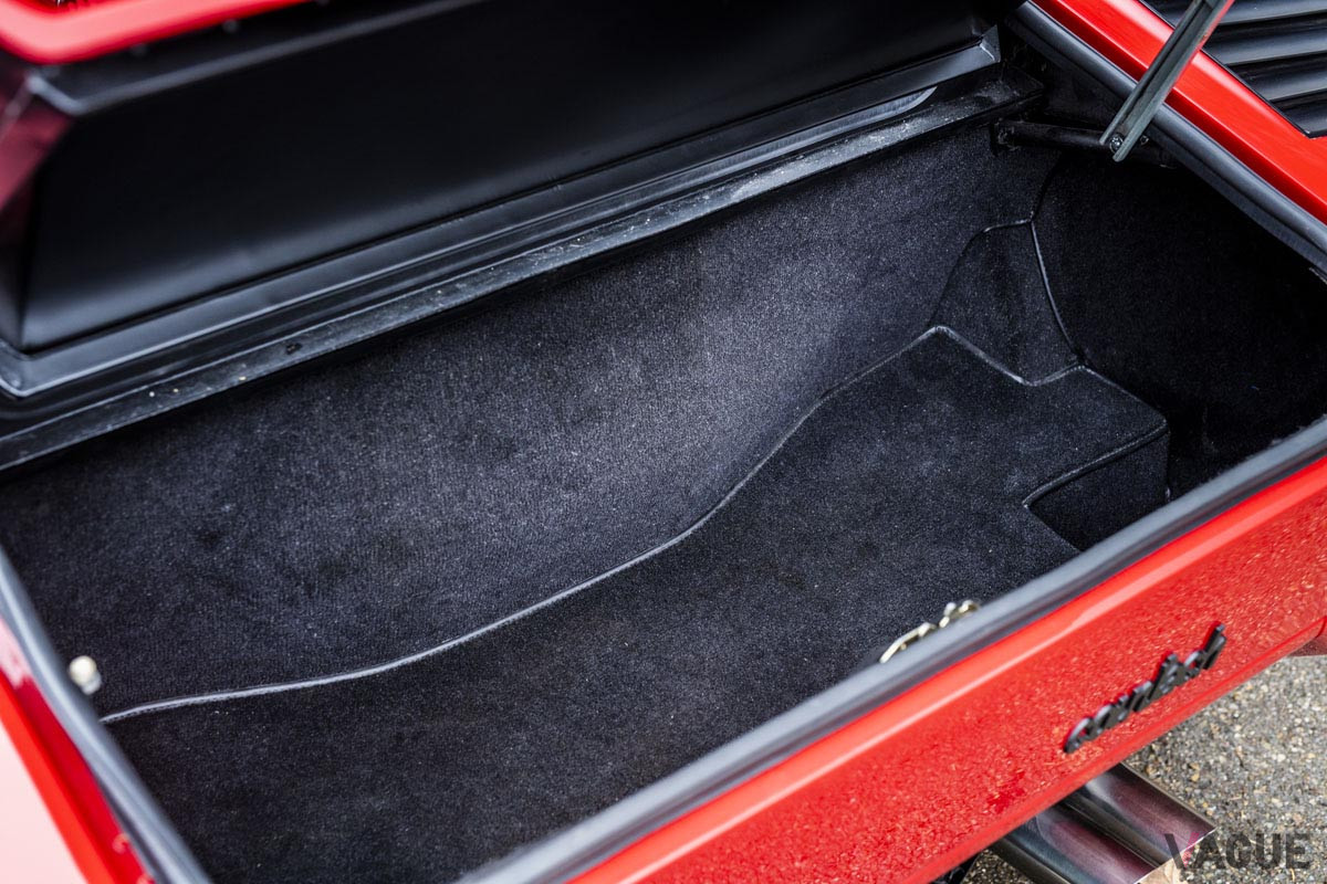約1億円で落札されたランボルギーニ「カウンタックLP400ペリスコピオ」（C）2021 Courtesy of RM Sotheby's