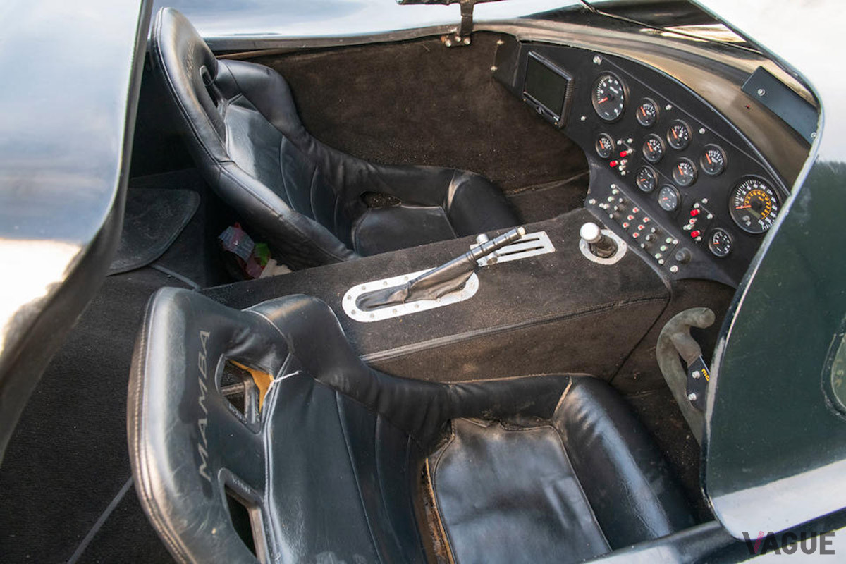 1965年型のフォード初代「マスタング」のコンポーネンツを流用した「バットモービル」（C）Bonhams 2001-2021
