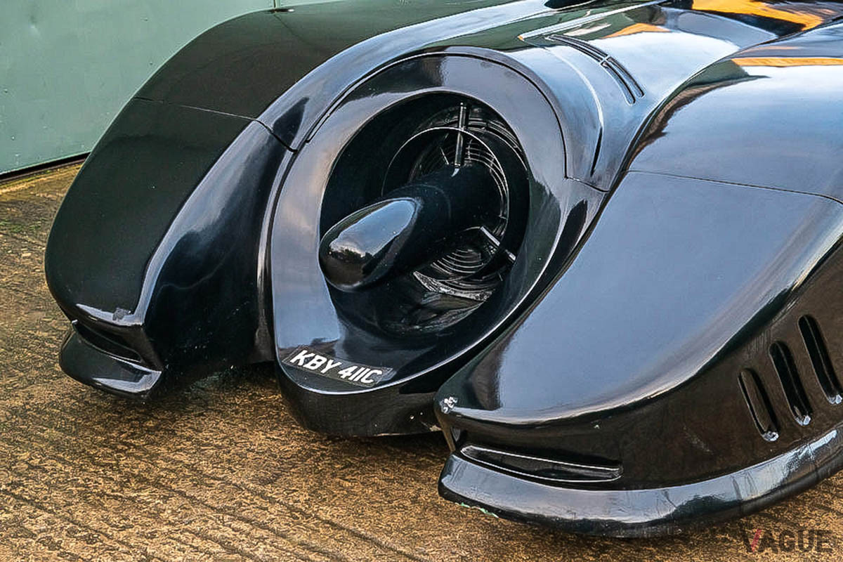 1965年型のフォード初代「マスタング」のコンポーネンツを流用した「バットモービル」（C）Bonhams 2001-2021