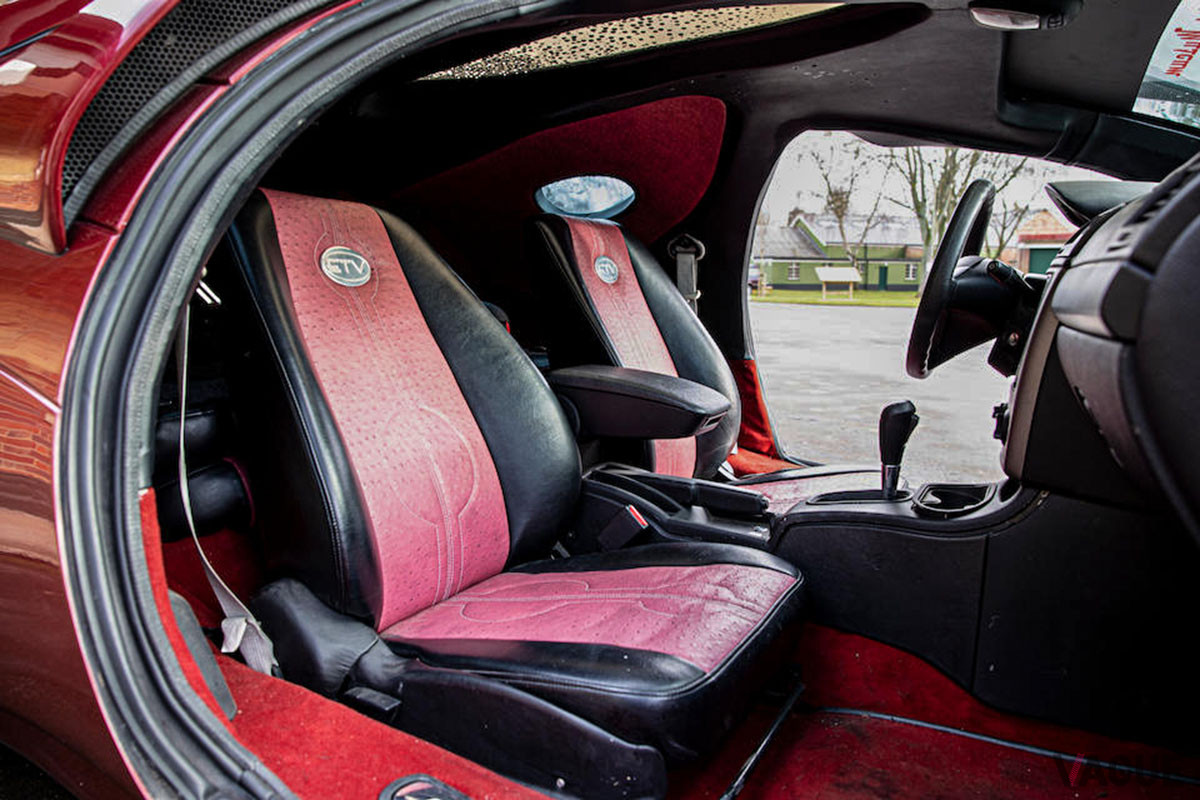 邦貨換算約120−180万円のエスティメートが付けられた「EXTRA TERRESTRIAL VEHICLE」（C）Bonhams 2001-2021
