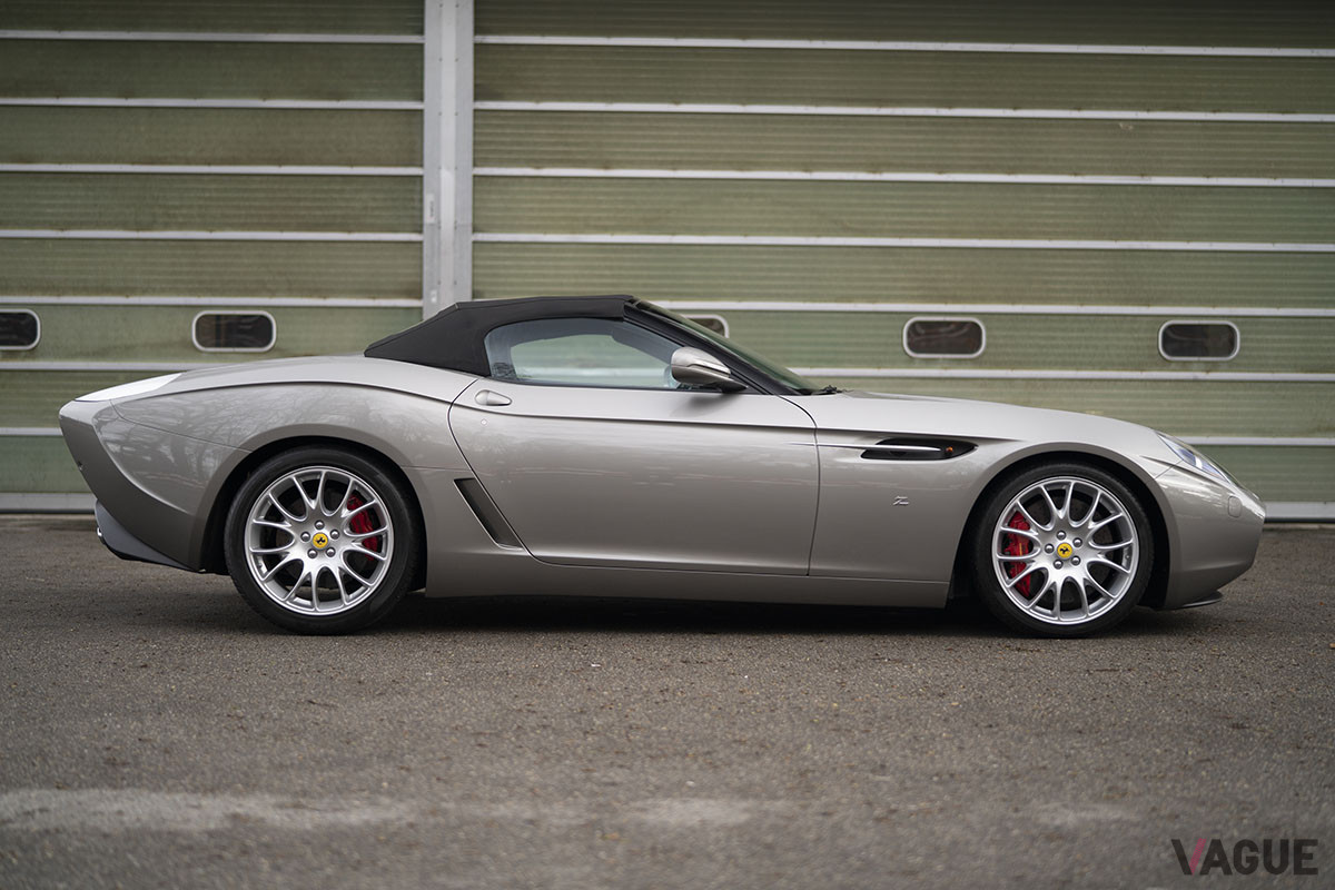 約1億7920円で継続販売中のフェラーリ「599 GTZニッビオ スパイダーby ザガート」（C）2021 Courtesy of RM Sotheby's