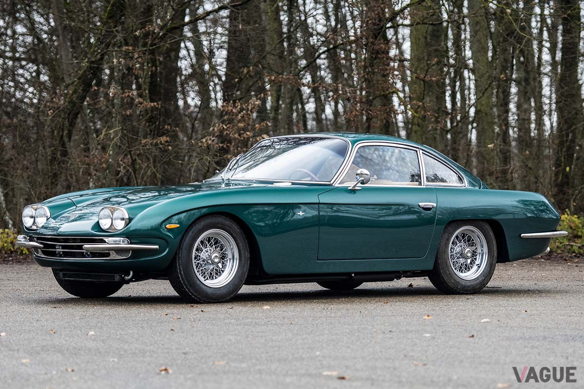 約6160万円で落札されたランボルギーニ「400GT 2+2」（C）2020 Courtesy of RM Sotheby's