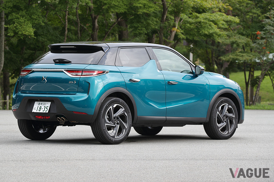 試乗車のボディカラーは「ブルーミレニアム」。6万500円の有償色