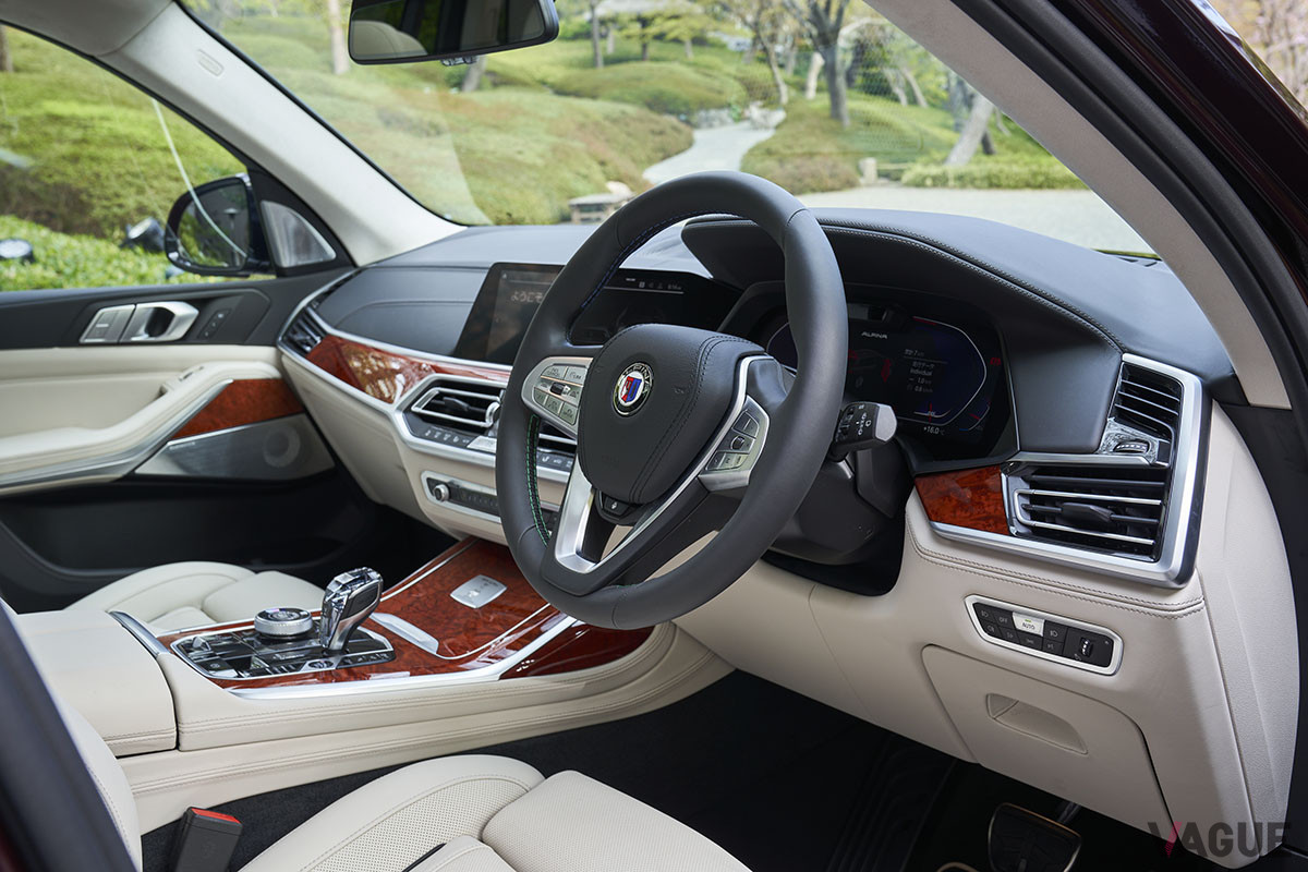 日本仕様のBMWアルピナ「XB7」は、右ハンドルのみ