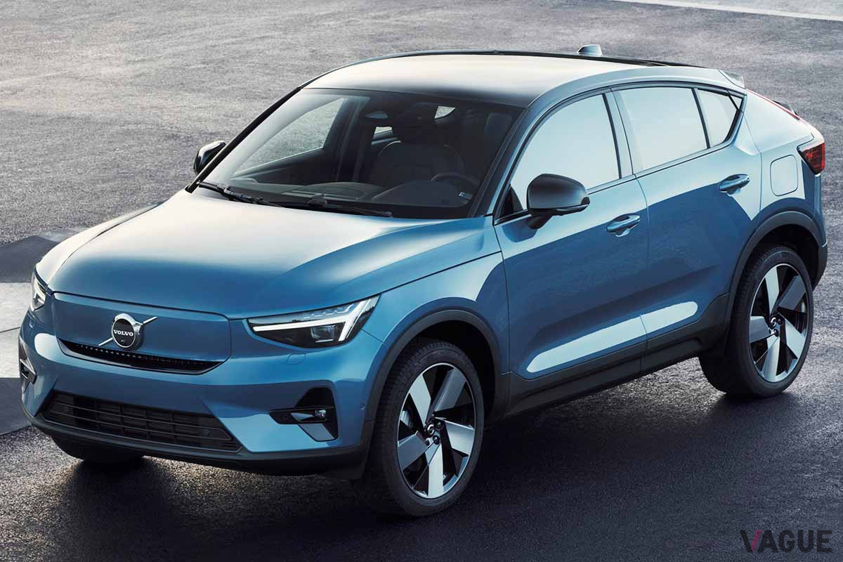 世界初公開されたボルボ新型「C40リチャージ」