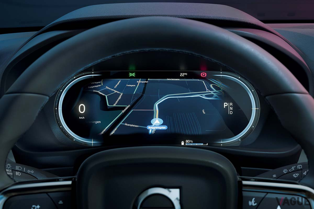 世界初公開されたボルボ新型「C40リチャージ」のメーター