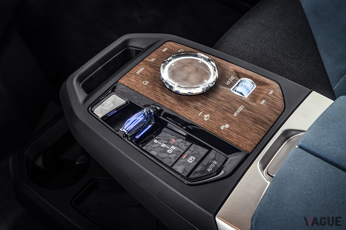 BMW「iX」の新型iDriveコントローラー