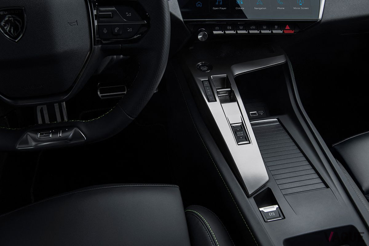 プジョー新型「308」のシフトセレクター
