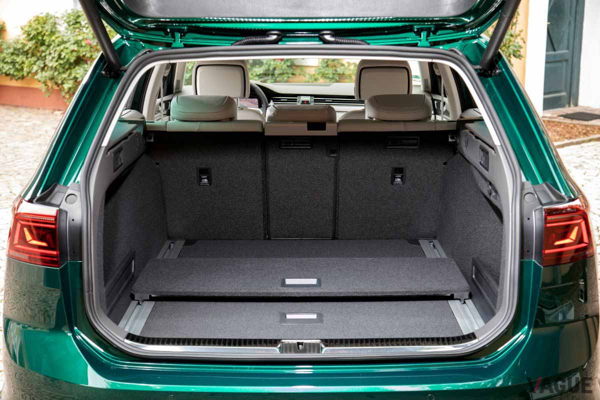 改良新型「パサート オールトラック」の荷室