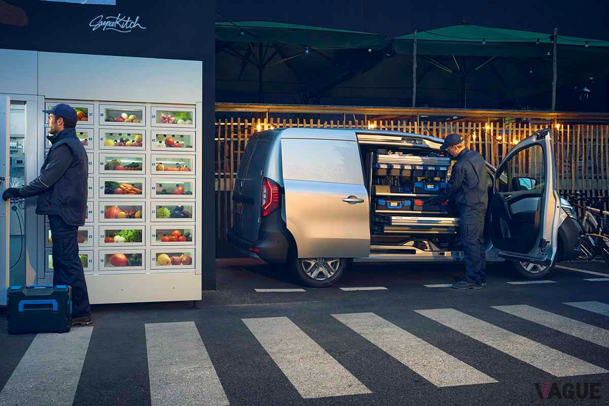 ルノー新型「カングーバン」。「オープンセサミbyルノー」と呼ばれる大開口のサイドドア